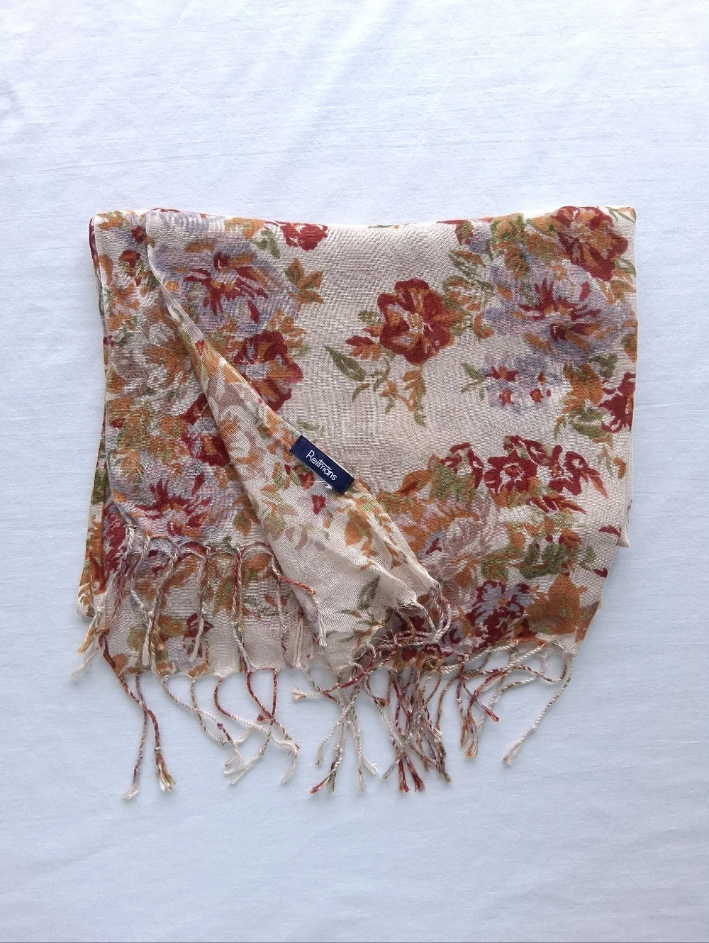 Reitmans Scarf Floral Lightweight Rectangular Cream, Red & green - Picture 12 of 15